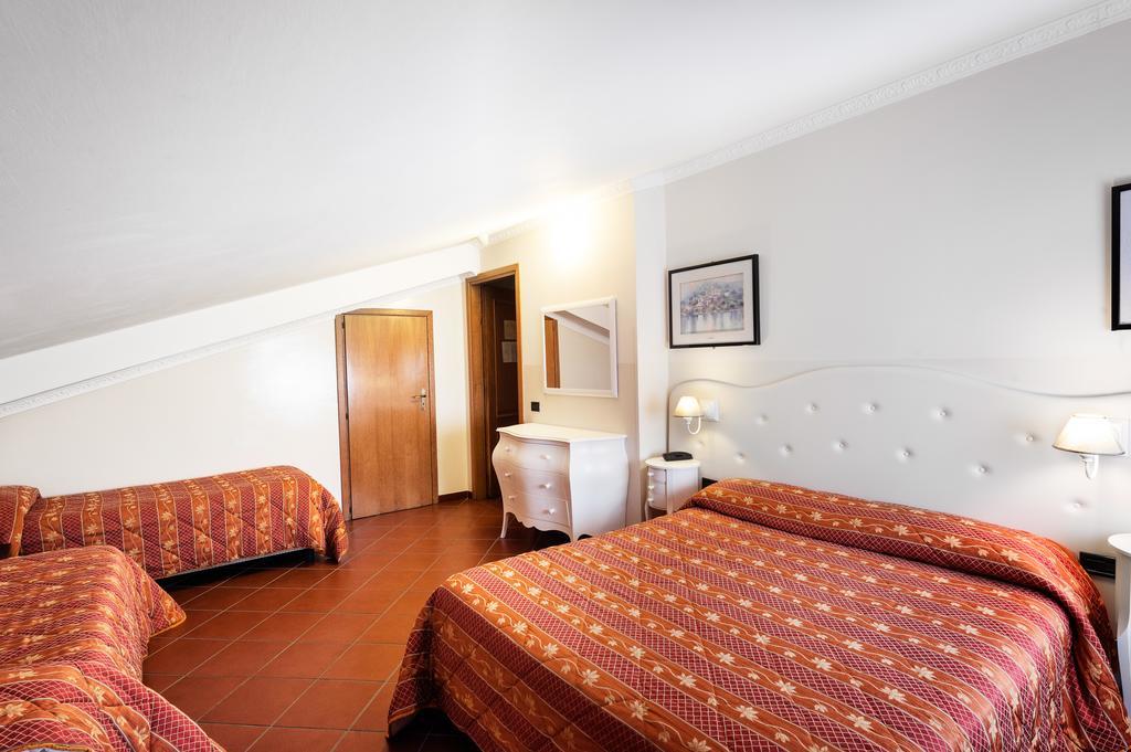 Hotel Edelweiss Pescasseroli Exterior photo