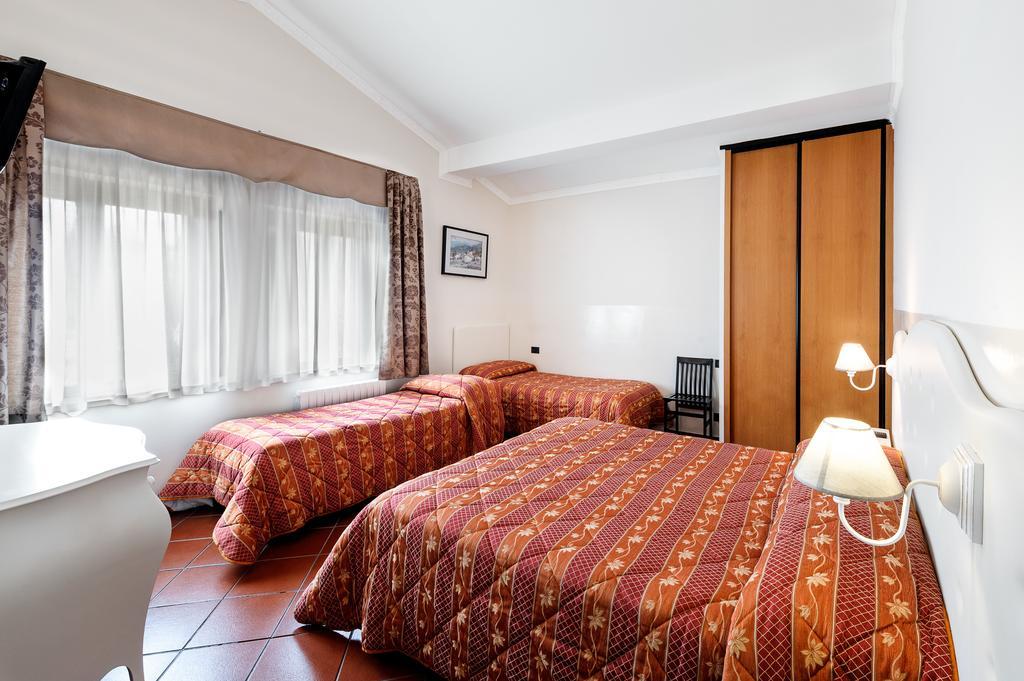 Hotel Edelweiss Pescasseroli Exterior photo